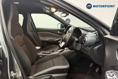 Nissan Juke N-Connecta Manual Petrol SUV - Stock Number (1678289) - 1st supplementary image
