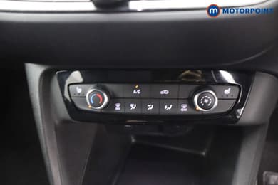 Vauxhall Corsa Elite Edition Manual Petrol Hatchback - Stock Number (1678461) - 4th supplementary image