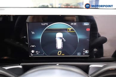 Mercedes-Benz GLB Amg Line Automatic Petrol SUV - Stock Number (1679106) - 10th supplementary image