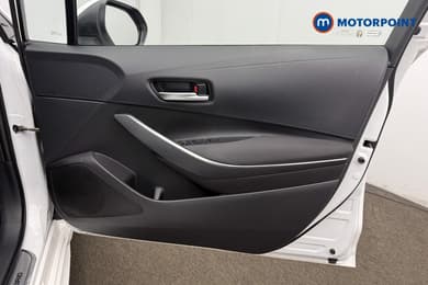 Toyota Corolla Icon Automatic Petrol-Electric Hybrid Hatchback - Stock Number (1679134) - 2nd supplementary image