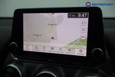 Nissan Juke N-Connecta Manual Petrol SUV - Stock Number (1679908) - 2nd supplementary image