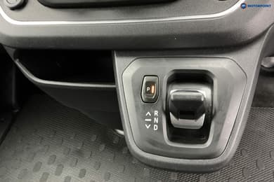 Renault Trafic Extra Sport Automatic Diesel Panel Van - Stock Number (1677741) - 13th supplementary image