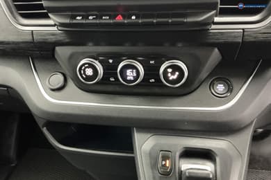 Renault Trafic Extra Sport Automatic Diesel Panel Van - Stock Number (1677741) - 14th supplementary image