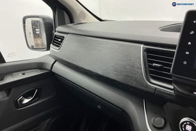 Renault Trafic Extra Sport Automatic Diesel Panel Van - Stock Number (1677741) - 15th supplementary image