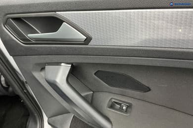 Volkswagen Tiguan Life Manual Petrol SUV - Stock Number (1680505) - 29th supplementary image