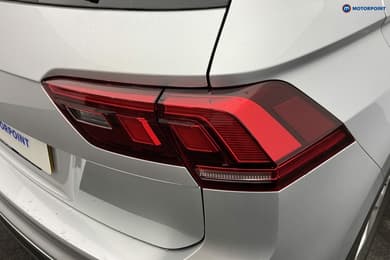 Volkswagen Tiguan Life Manual Petrol SUV - Stock Number (1680505) - 32nd supplementary image