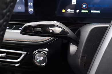 Mg Motor Uk HS Trophy Automatic Petrol-Electric Hybrid SUV - Stock Number (1682117) - 4th supplementary image