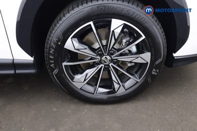 Mg Motor Uk HS Trophy Automatic Petrol-Electric Hybrid SUV - Stock Number (1683434) - 20th supplementary image