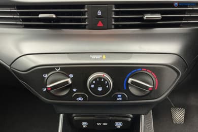 Hyundai I20 Black Line Manual Petrol Hatchback - Stock Number (1683633) - 16th supplementary image