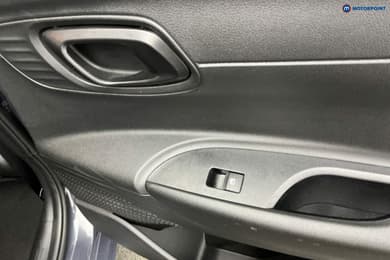Hyundai I20 Black Line Manual Petrol Hatchback - Stock Number (1683633) - 26th supplementary image