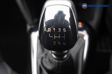 Vauxhall Corsa YES Manual Petrol Hatchback - Stock Number (1639855) - 9th supplementary image