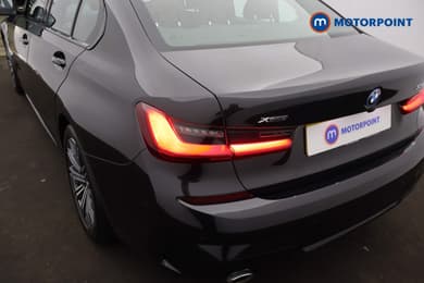 BMW 3 Series M Sport Automatic Petrol Plug-In Hybrid Saloon - Stock Number (1676584) - 15th supplementary image
