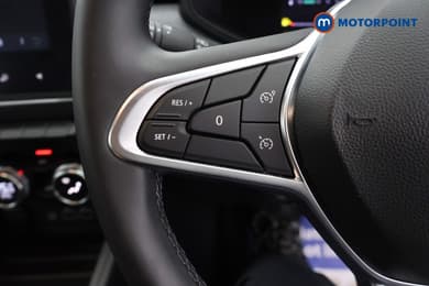 Renault Clio Evolution Manual Petrol Hatchback - Stock Number (1677819) - 2nd supplementary image