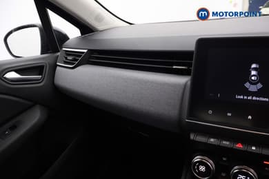 Renault Clio Evolution Manual Petrol Hatchback - Stock Number (1677819) - 11th supplementary image