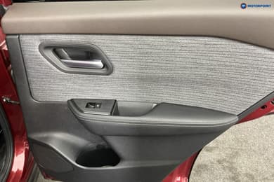 Nissan X-Trail N-Connecta Automatic Petrol-Electric Hybrid SUV - Stock Number (1678366) - 25th supplementary image