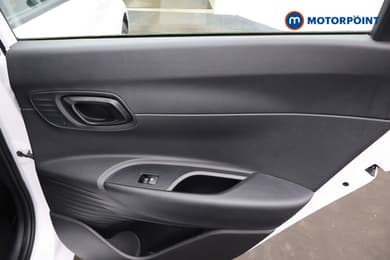 Hyundai I20 Advance Manual Petrol Hatchback - Stock Number (1679200) - 23rd supplementary image
