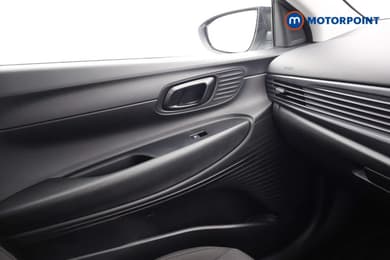 Hyundai I20 Advance Automatic Petrol Hatchback - Stock Number (1679211) - 12th supplementary image