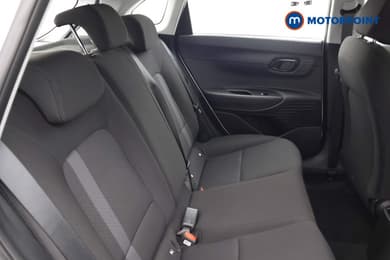 Hyundai I20 Advance Automatic Petrol Hatchback - Stock Number (1679211) - 17th supplementary image