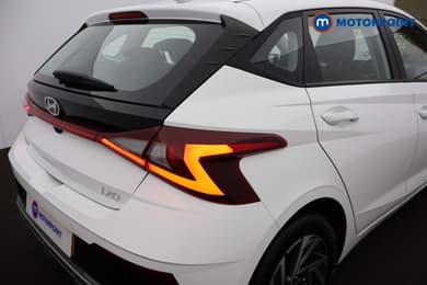 Hyundai I20 Advance Automatic Petrol Hatchback - Stock Number (1679211) - 23rd supplementary image