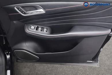 Mg Motor Uk HS Exclusive Automatic Petrol Plug-In Hybrid SUV - Stock Number (1681391) - 27th supplementary image