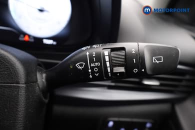 Hyundai I20 Tech Line Automatic Petrol Hatchback - Stock Number (1681490) - 5th supplementary image