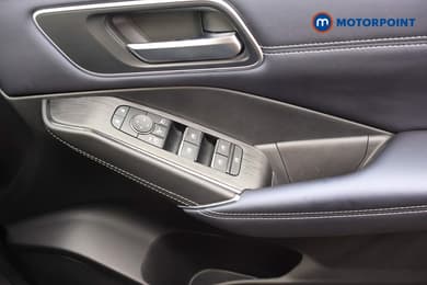 Nissan Qashqai Tekna Automatic Petrol SUV - Stock Number (1682275) - 12th supplementary image