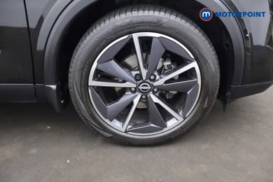 Nissan Qashqai Tekna Automatic Petrol SUV - Stock Number (1682275) - 22nd supplementary image
