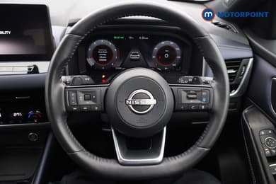 Nissan Qashqai Tekna Automatic Petrol SUV - Stock Number (1682275) - 1st supplementary image