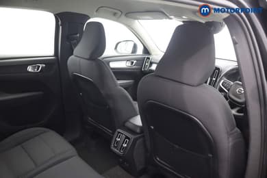 Volvo Xc40 Momentum Manual Petrol SUV - Stock Number (1684723) - 25th supplementary image