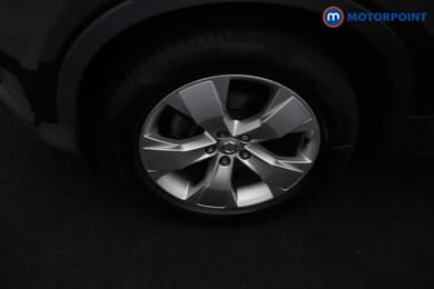 Volvo Xc40 Momentum Manual Petrol SUV - Stock Number (1684723) - 32nd supplementary image