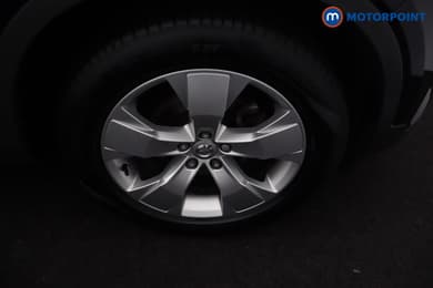 Volvo Xc40 Momentum Manual Petrol SUV - Stock Number (1684723) - 33rd supplementary image