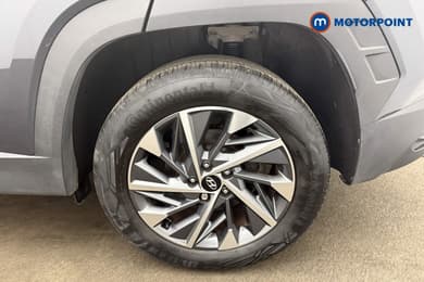 Hyundai Tucson Premium Manual Petrol SUV - Stock Number (1617346) - 19th supplementary image