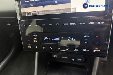 Hyundai Tucson Premium Manual Petrol SUV - Stock Number (1617346) - 50th supplementary image