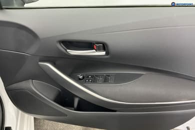 Toyota Corolla Icon Tech Automatic Petrol-Electric Hybrid Hatchback - Stock Number (1675717) - 25th supplementary image