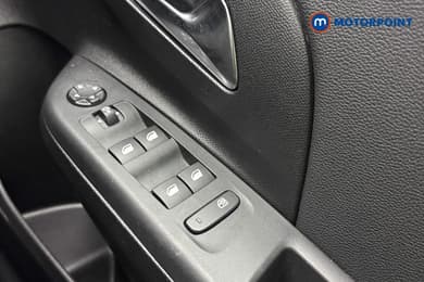 Vauxhall Corsa GS Manual Petrol Hatchback - Stock Number (1677825) - 17th supplementary image