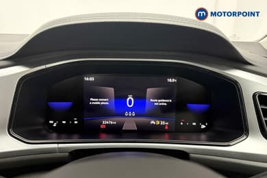 Volkswagen T-Roc Life Manual Petrol SUV - Stock Number (1681774) - 5th supplementary image