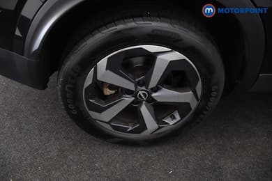 Nissan Qashqai N-Connecta Automatic Petrol SUV - Stock Number (1680465) - 26th supplementary image