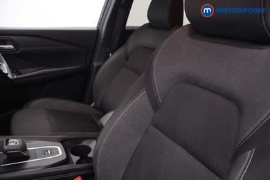 Nissan Qashqai N-Connecta Automatic Petrol SUV - Stock Number (1680465) - 38th supplementary image