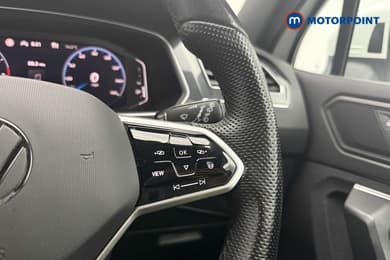 Volkswagen Tiguan R-Line Automatic Petrol SUV - Stock Number (1683129) - 10th supplementary image