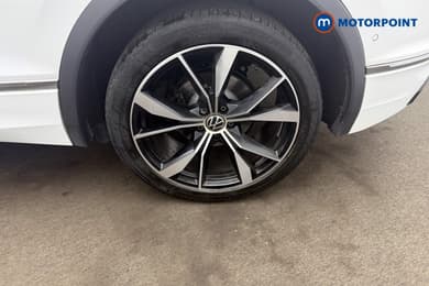 Volkswagen Tiguan R-Line Automatic Petrol SUV - Stock Number (1683129) - 27th supplementary image