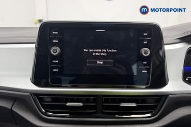 Volkswagen T-Roc Life Manual Petrol SUV - Stock Number (1670668) - 7th supplementary image