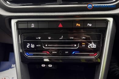 Volkswagen T-Roc Life Manual Petrol SUV - Stock Number (1670668) - 11th supplementary image