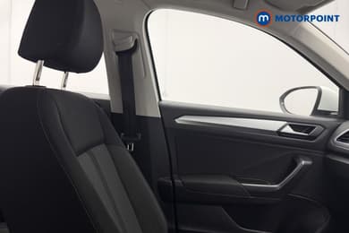 Volkswagen T-Roc Life Manual Petrol SUV - Stock Number (1670668) - 16th supplementary image