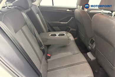 Volkswagen T-Roc Life Manual Petrol SUV - Stock Number (1670668) - 22nd supplementary image
