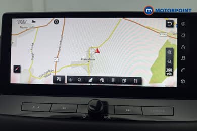 Nissan Qashqai N-Connecta Automatic Petrol SUV - Stock Number (1680468) - 2nd supplementary image