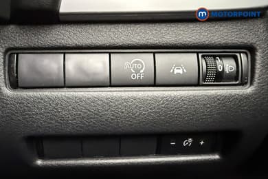 Nissan Qashqai N-Connecta Automatic Petrol SUV - Stock Number (1680468) - 17th supplementary image