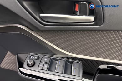 Toyota C-Hr Excel Automatic Petrol-Electric Hybrid SUV - Stock Number (1681900) - 16th supplementary image