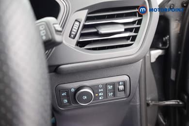 Ford Kuga St-Line Automatic Petrol Plug-In Hybrid SUV - Stock Number (1685060) - 7th supplementary image