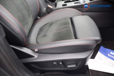 Ford Kuga St-Line Automatic Petrol Plug-In Hybrid SUV - Stock Number (1685060) - 15th supplementary image
