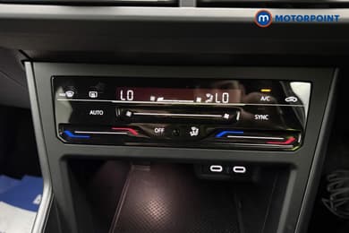 Volkswagen Polo R-Line Manual Petrol Hatchback - Stock Number (1657672) - 12th supplementary image